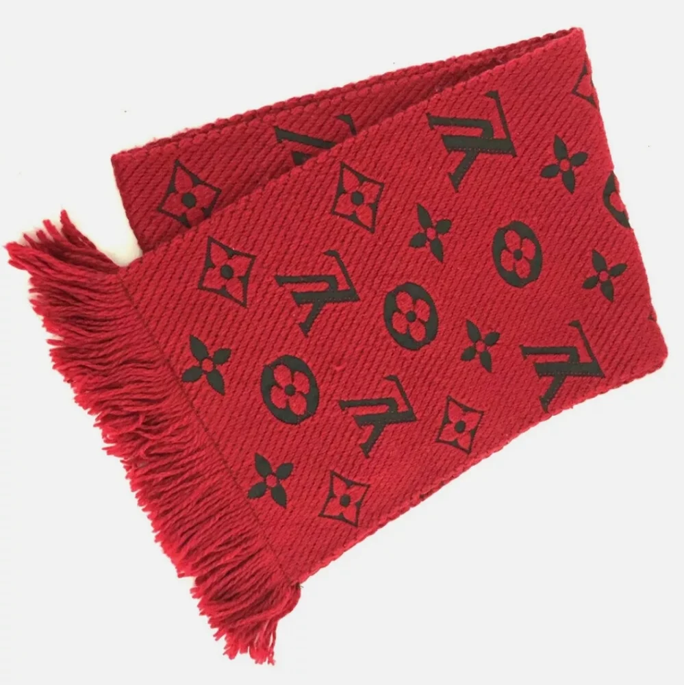 Louis Vuitton beautiful authentic